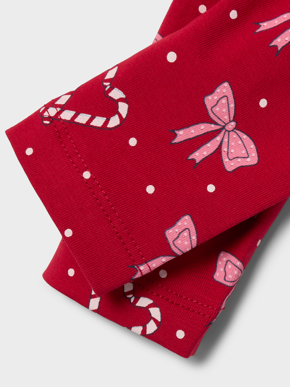 model_shot-front_full